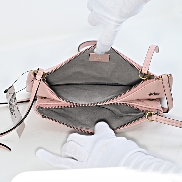 Gucci GG Marmont Leather Cross Body Bag - Picture 8 of 8